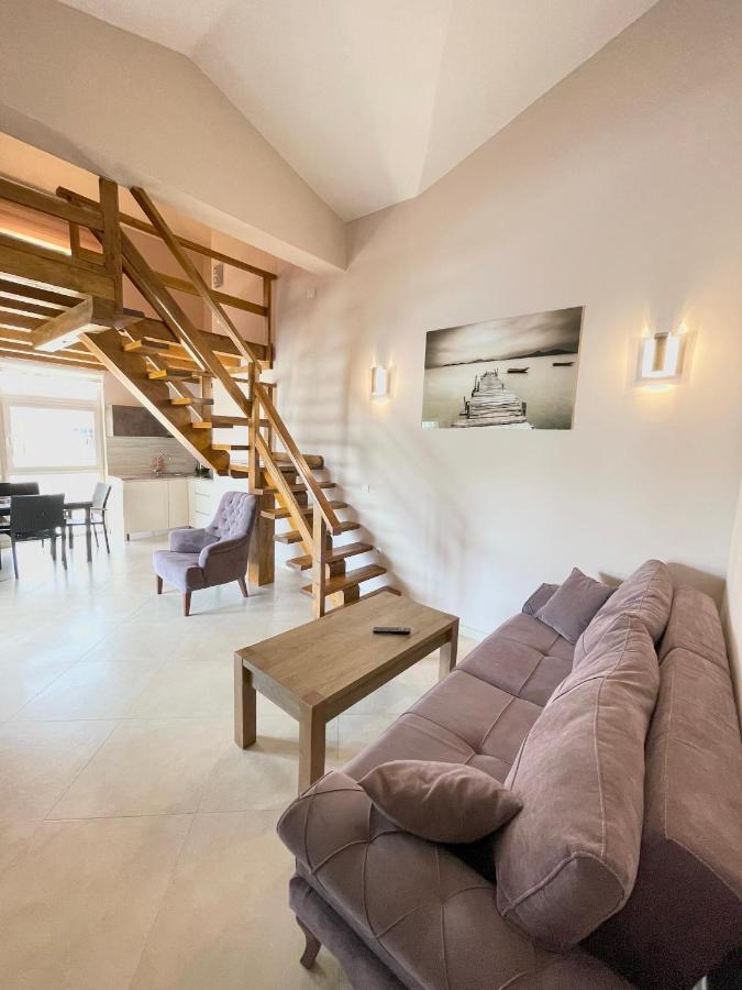Apartments Harris Ulcinj Ngoại thất bức ảnh