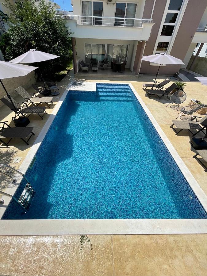 Apartments Harris Ulcinj Ngoại thất bức ảnh