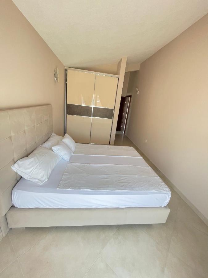 Apartments Harris Ulcinj Ngoại thất bức ảnh