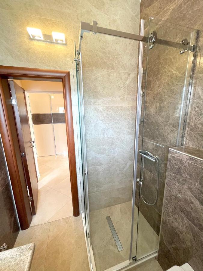 Apartments Harris Ulcinj Ngoại thất bức ảnh