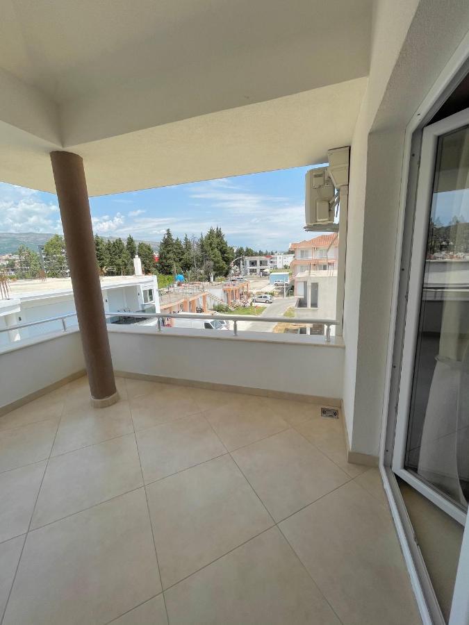 Apartments Harris Ulcinj Ngoại thất bức ảnh