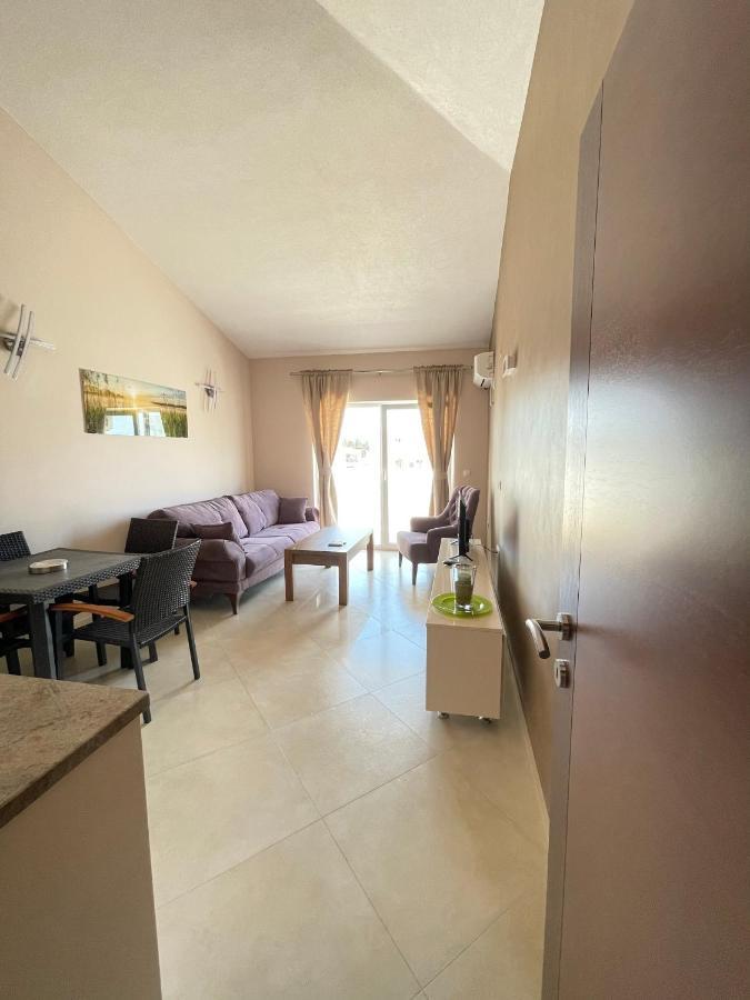 Apartments Harris Ulcinj Ngoại thất bức ảnh