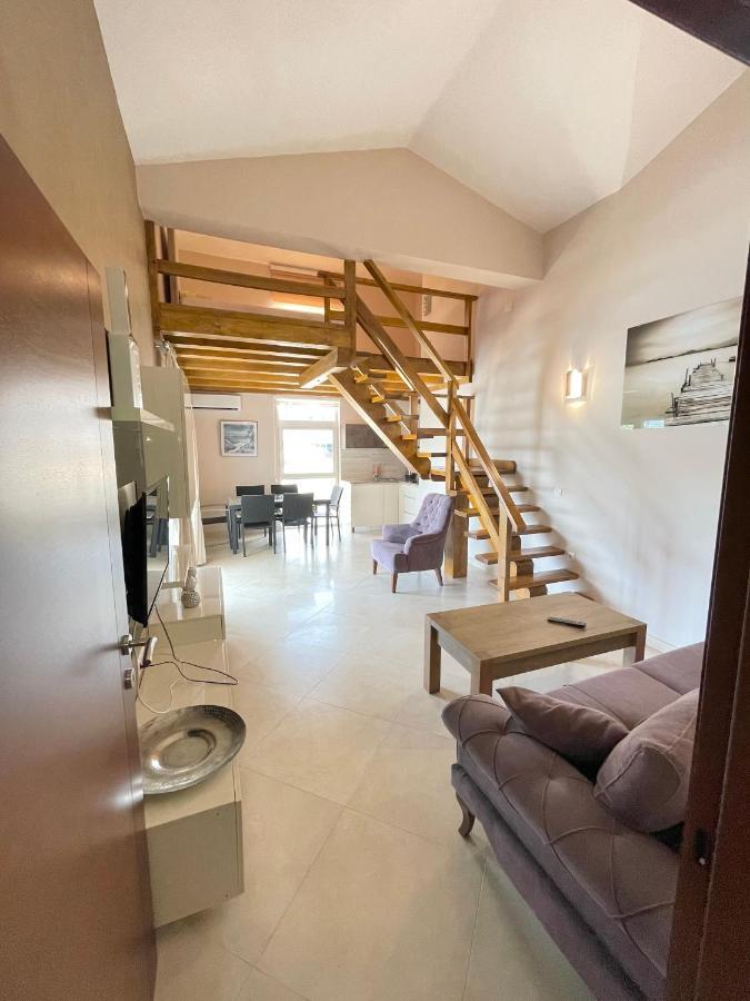 Apartments Harris Ulcinj Ngoại thất bức ảnh