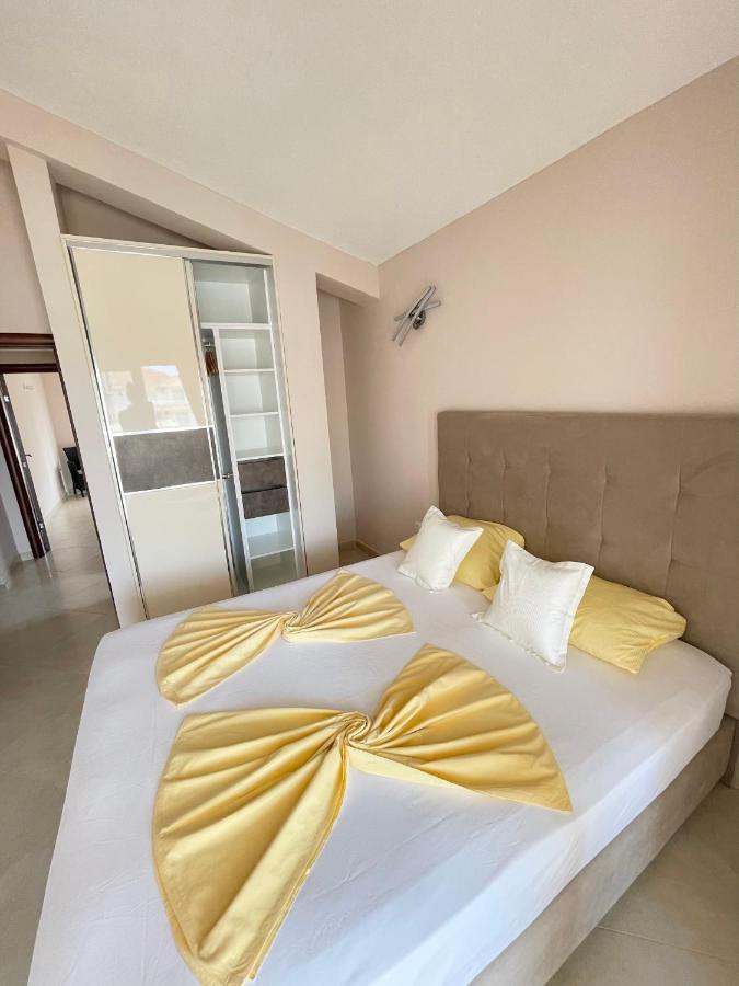 Apartments Harris Ulcinj Ngoại thất bức ảnh