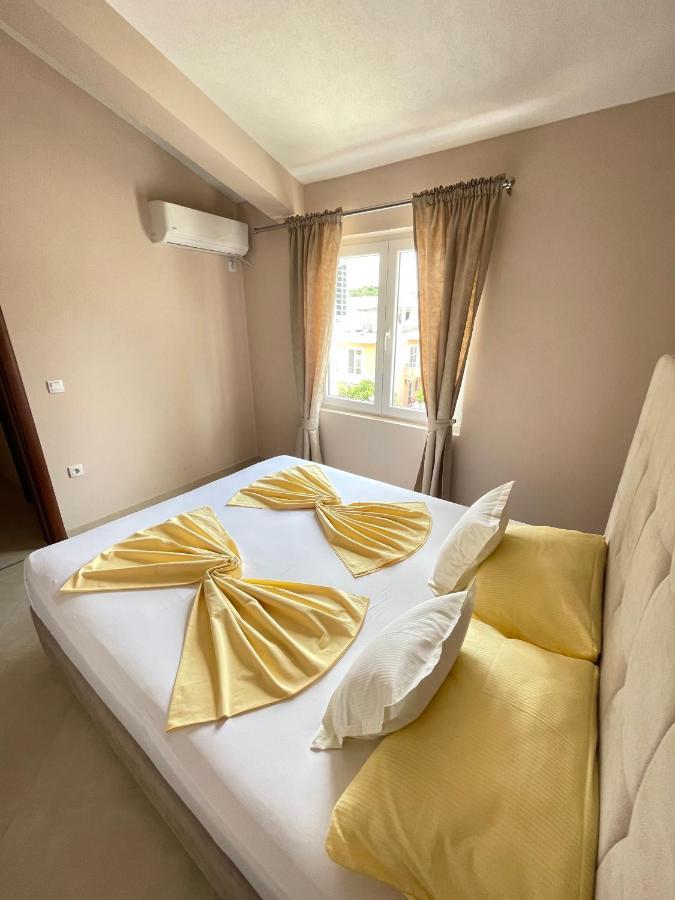 Apartments Harris Ulcinj Ngoại thất bức ảnh