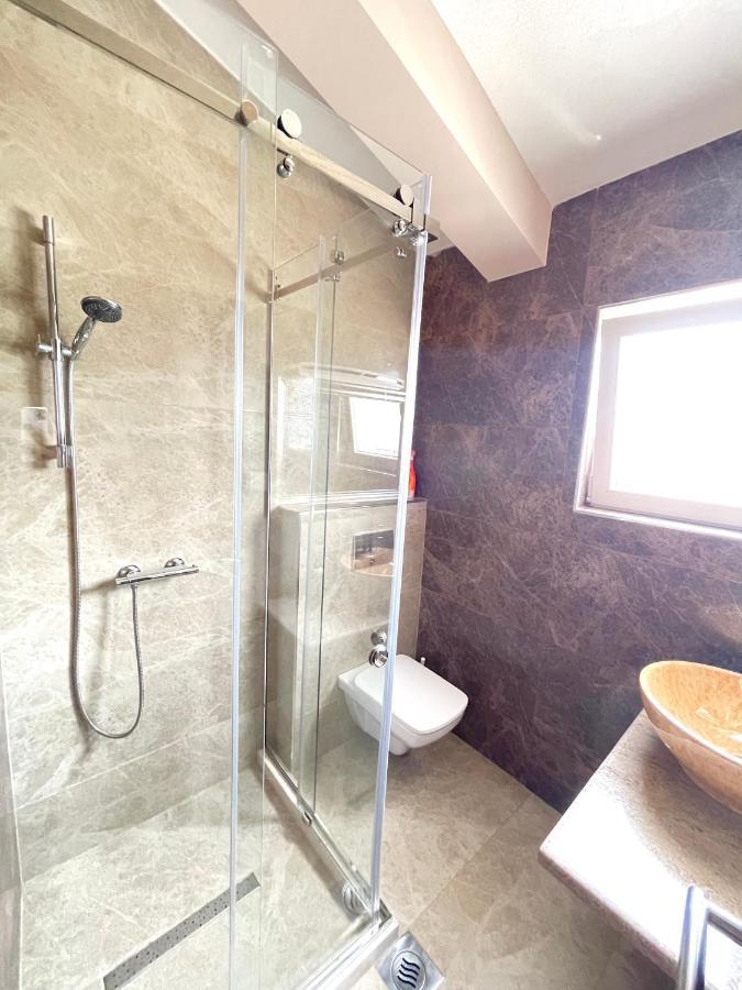 Apartments Harris Ulcinj Ngoại thất bức ảnh