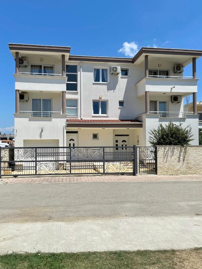 Apartments Harris Ulcinj Ngoại thất bức ảnh