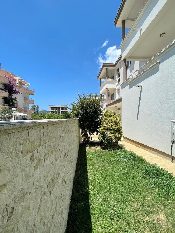 Apartments Harris Ulcinj Ngoại thất bức ảnh