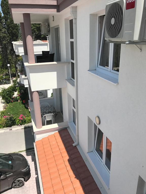 Apartments Harris Ulcinj Ngoại thất bức ảnh